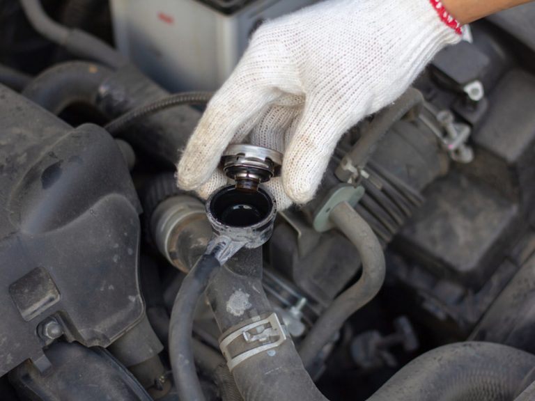Why Is My Car Not Overheating But Losing Coolant? Mechanic Place